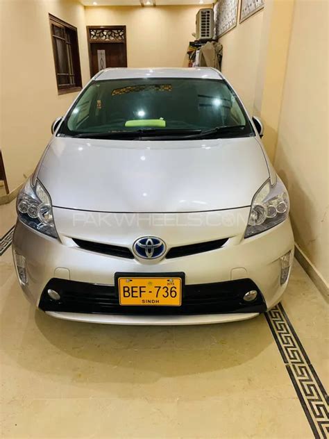 Toyota Prius G Touring Selection Leather Package 18 2010 For Sale In Karachi Pakwheels