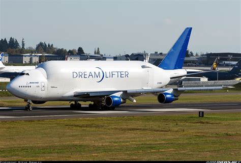 Boeing 747 4h6lcf Dreamlifter Boeing Atlas Air Aviation Photo