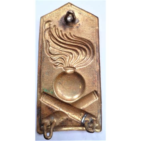 WW2 Italian Army Enlisted Artillery Brass Shoulder Epaulette