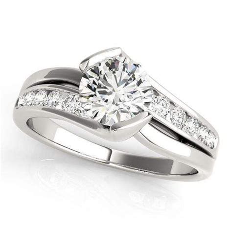 Round Brilliant Shape Split Shank Bypass Diamond Engagement Ring Tone