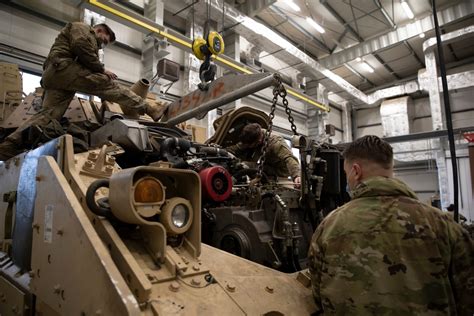 DVIDS Images Crews Conduct Maintenance Operation Image 10 Of 11