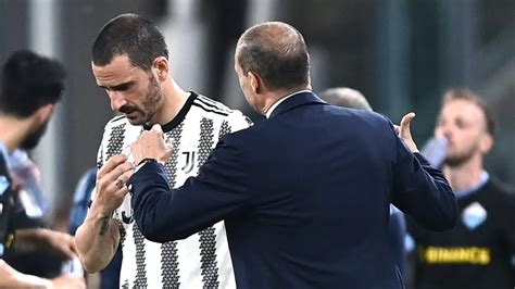 Juventus Allegri Duro Su Bonucci Gliel Abbiamo Detto O Smette O Va Via