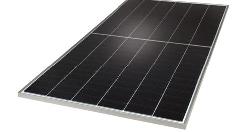 Hanwha Q Cells Launches Its New Solar Panel Renewable Watch