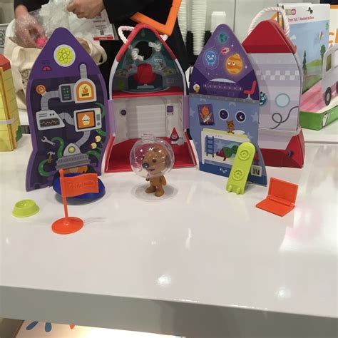 Sago Mini Harvey's Spaceship Playset | New Toys From Toy Fair 2017 ...