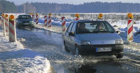 Hoyte Nachrichtenportal F R Hoyerswerda Unter Dem Schnee Staut