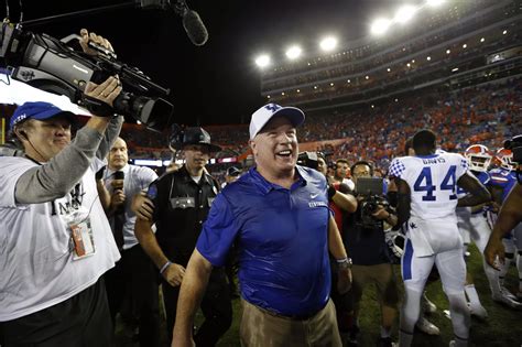 Mark Stoops Recaps Win Over Florida