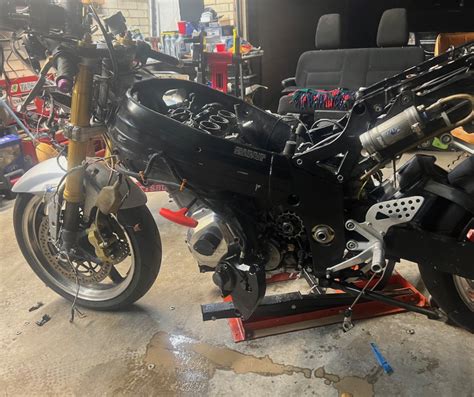 Rebuilding My 2003 Suzuki GSX R 1000 DrSatyr Org