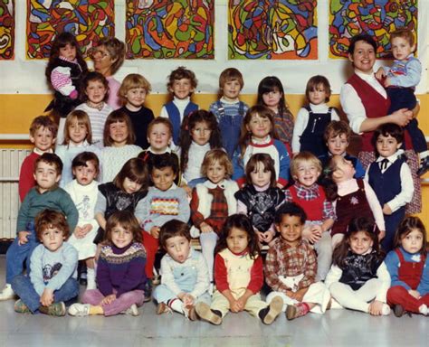 Photo De Classe Petite Ou Moyenne Section De 1984 Ecole Jean Mace