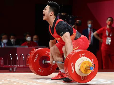 Chinese Weightlifter Lu Xiaojun Provisionally Suspended After Testing