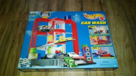 Vintage Hot Wheels Car Wash