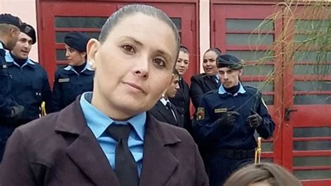 Asesinaron De Un Palazo A Una Mujer Policía Para Robarle La Moto Infobae