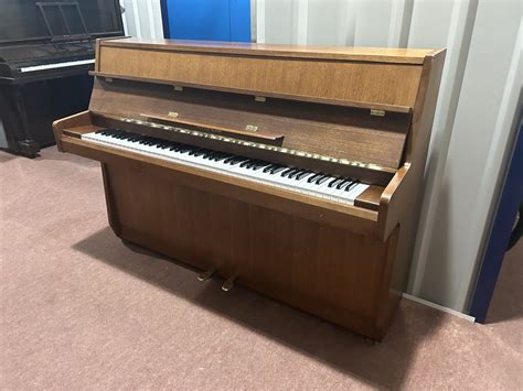 Hyundai Upright Piano Excellent Piano Pianos Everyone