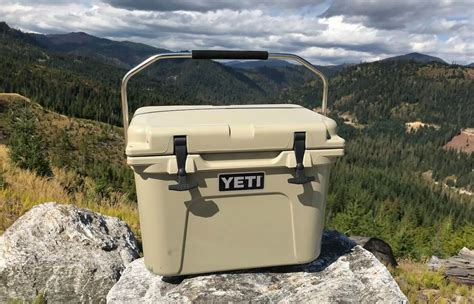 Yeti Roadie 20 Review Small But Mighty Man Makes Fire