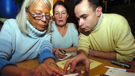 Stendal Drk Erkl Rt Senioren Den Umgang Mit Modernen Smartphones