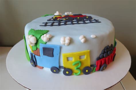 Fifty Shades of Cakes: Choo Choo Train Cake