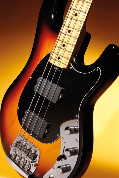 Music Man Classic Sabre Bass Review