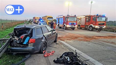 Schwerer Unfall Mit Vier Beteiligten Fahrzeugen Auf A 10 Mehrere