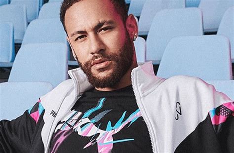 Neymar Jr X Puma Creativity Collection