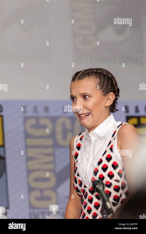 Millie Bobby Brown Comic Con Banque De Photographies Et Dimages à