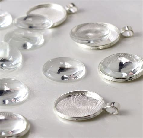 Pendant Bezel Tray Sets Matching Clear Glass Cabochon Round Silver