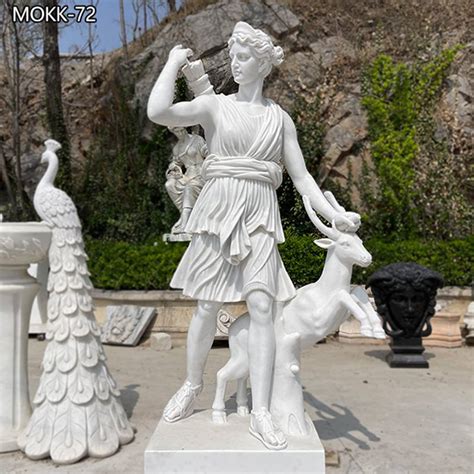 Diana Goddess of The Hunt Statue Natural Marble Ornament