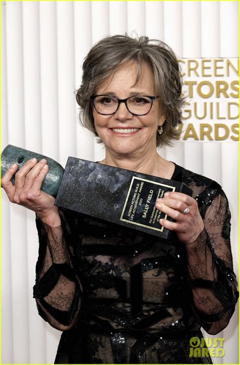 Andrew Garfield Presents Sally Field With Lifetime Achievement Award During Sag Awards 2023