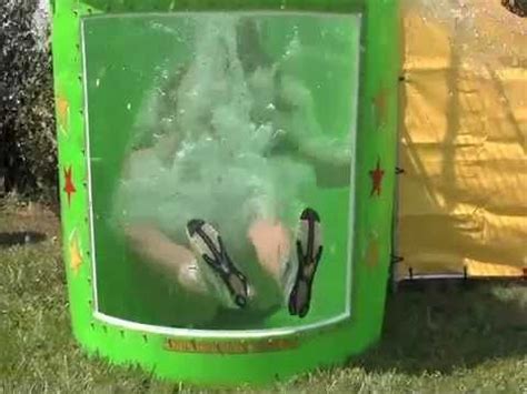 Easy Dunker Videos Dunk Tank Carnival Games Dunker