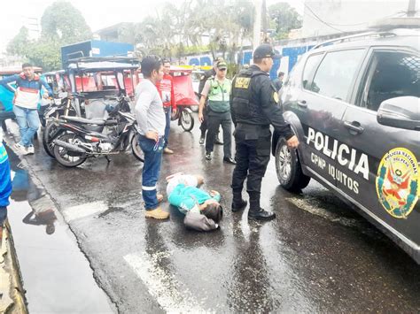 Mujer Pierde Control De Su Vehículo Y Sufre Accidente De Tránsito