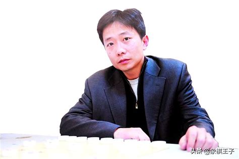 He Is The First Master Of Chess In Shandong Winning Twelve National