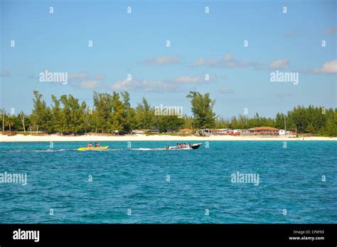 Lucaya beach, Bahamas Stock Photo - Alamy