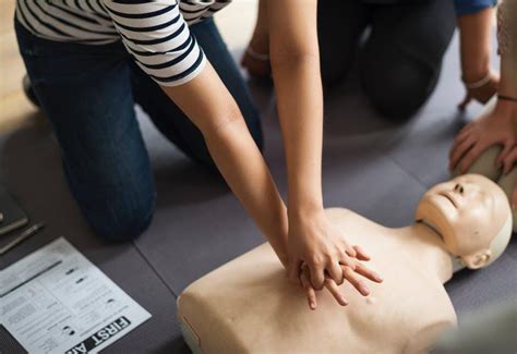 How To Implement An Effective On Site Cpr Training Program