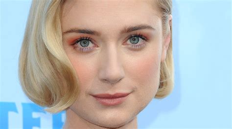 Elizabeth Debicki's Instagram, Twitter & Facebook on IDCrawl