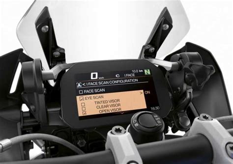 BMW Motorrad Bikin Sistem Pengenalan Wajah Untuk Sepeda Motor