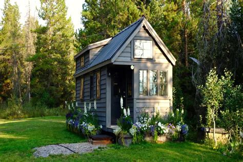 600 sq ft Tiny House | 10 Best Design and Features