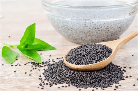 Benefits Of Basil Seeds And How To Drink