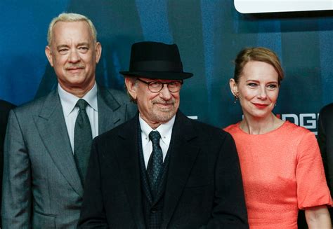 Is Tom Hanks and Steven Spielberg’s ‘Bridge of Spies’ Worth a Watch?