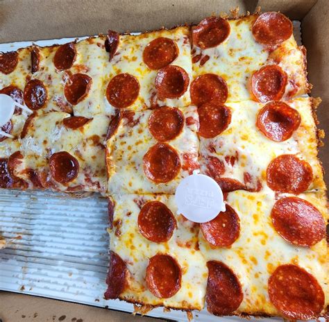 Jet's Pizza