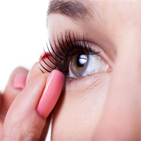 Magnetic Eyelash Extensions - BelleChic