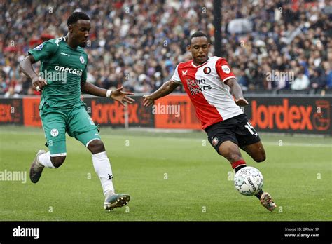 Rotterdam Lr Hamdi Akujobi Of Almere City Igor Paixao Of Feyenoord