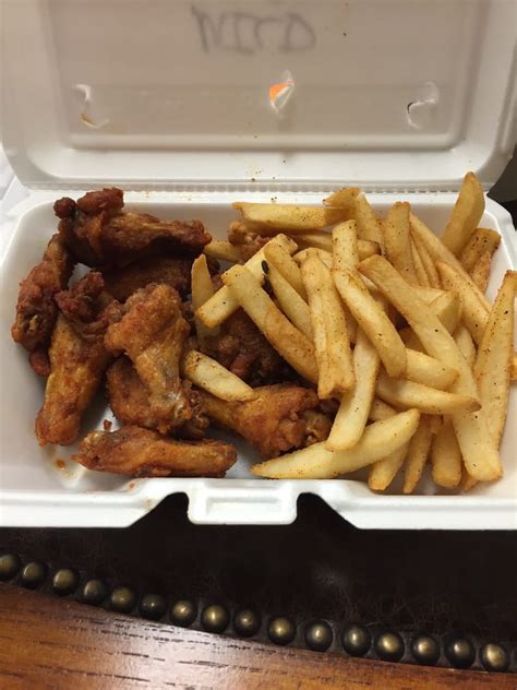 Wing Supreme 18 Reviews Chicken Wings 3925 N Lincoln Blvd