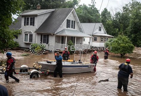 Fuertes Lluvias E Inundaciones Azotan El Noreste Eeuu Autoridades