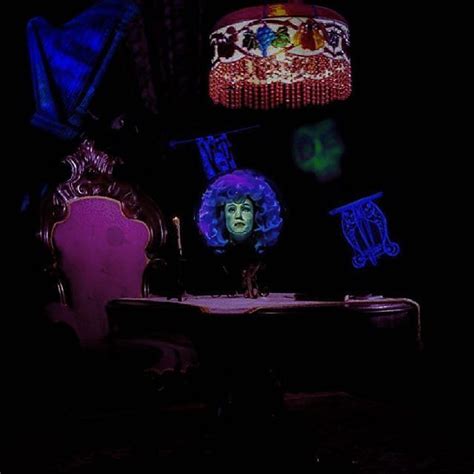 Perhaps Madame Leota Can Establish Contactshe Has A Remarkable Head