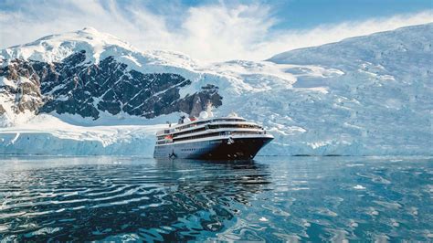 World Voyager - Cruise Ship Review | Condé Nast Traveler