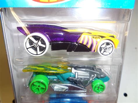 J And J Toys New Hot Wheels Street Beasts 5 Pack