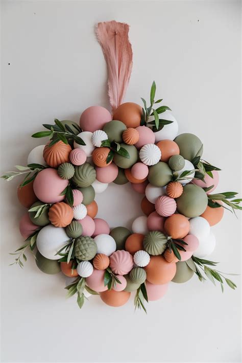 DIY Bauble Wreath — Smor Home