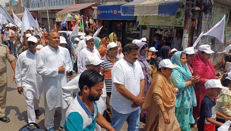 Impressive Shobha Yatra Of Sant Kabir Taken Out In Rs Pura Daily Excelsior