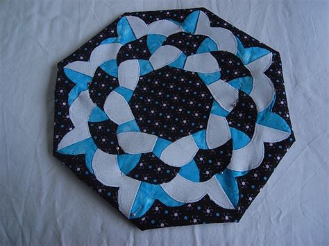 First Quilting Steps Jenny Lesters Reverse Applique Worshop