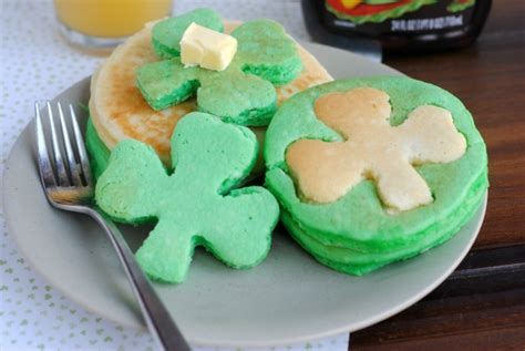 Easy Shamrock Pancakes Craft And Recipe For St Patricks Day Kat Balog