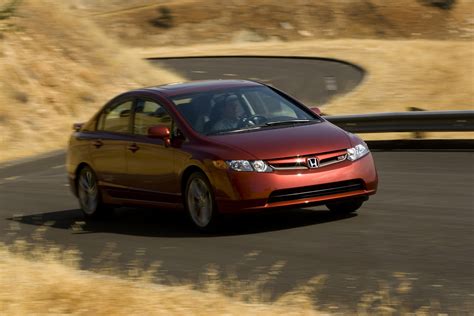 Honda Civic Si Sedan Hd Pictures Carsinvasion