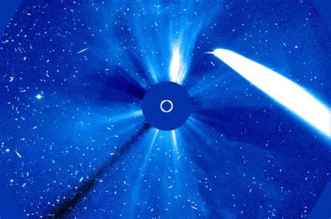 La cometa del secolo visibile in Italia ecco quando passerà e come